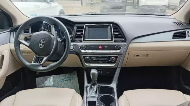 Hyundai Sonata   - 2018