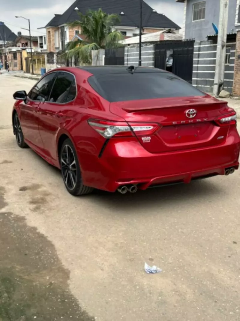 Toyota Camry   - 2019