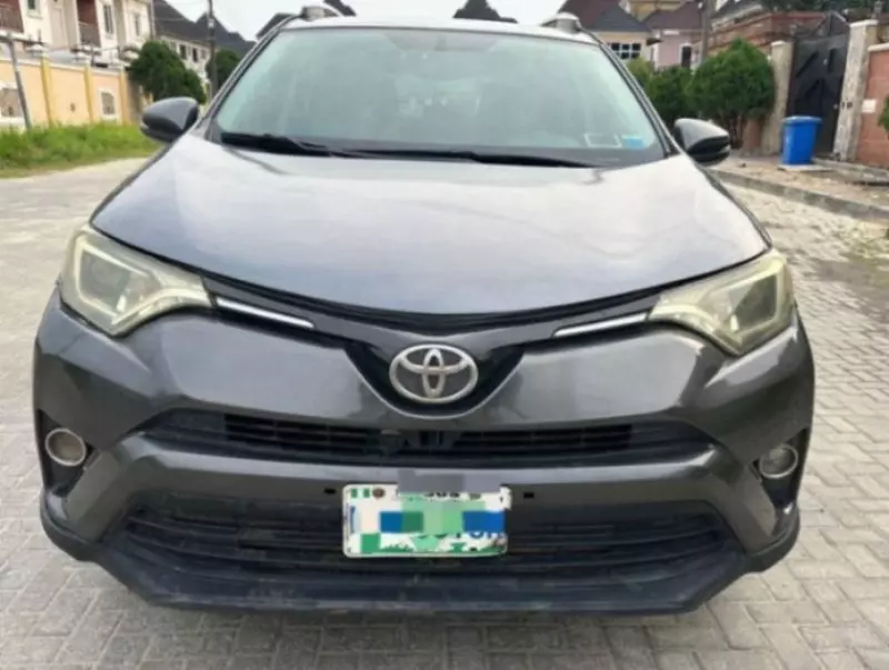 Toyota RAV4   - 2013