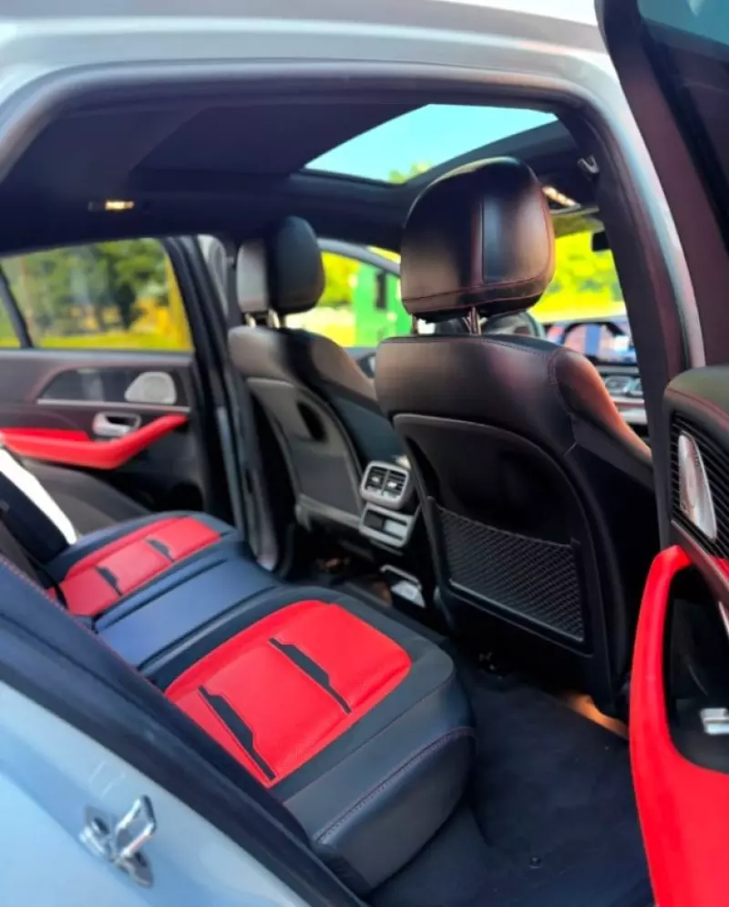 Mercedes-Benz GLE-Class   - 2024