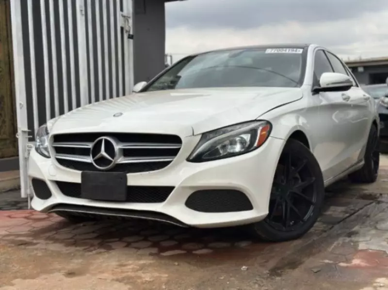 Mercedes-Benz C-Class   - 2015