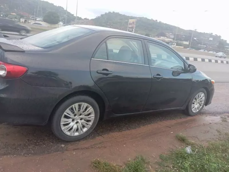 Toyota Corolla - 2012