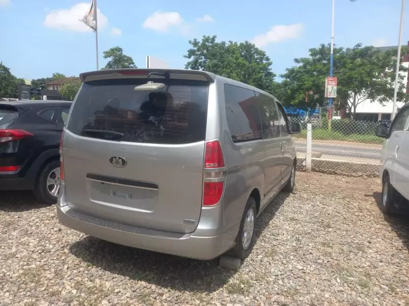 Hyundai H-1 Starex   - 2014