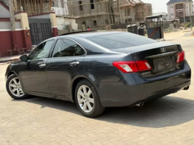 Lexus ES 350   - 2009