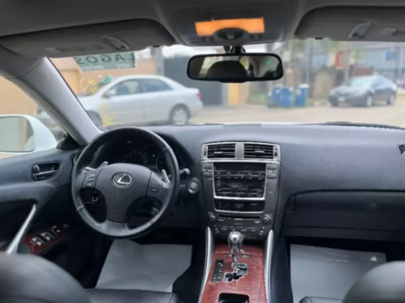 Lexus IS   - 2008