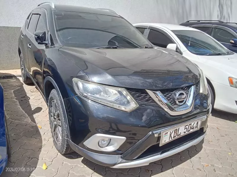Nissan X-Trail   - 2014