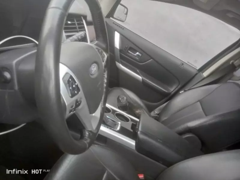 Ford Edge   - 2011