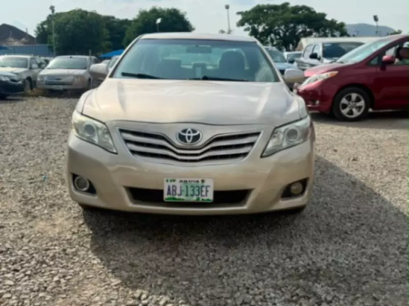TOYOTA Camry   - 2011