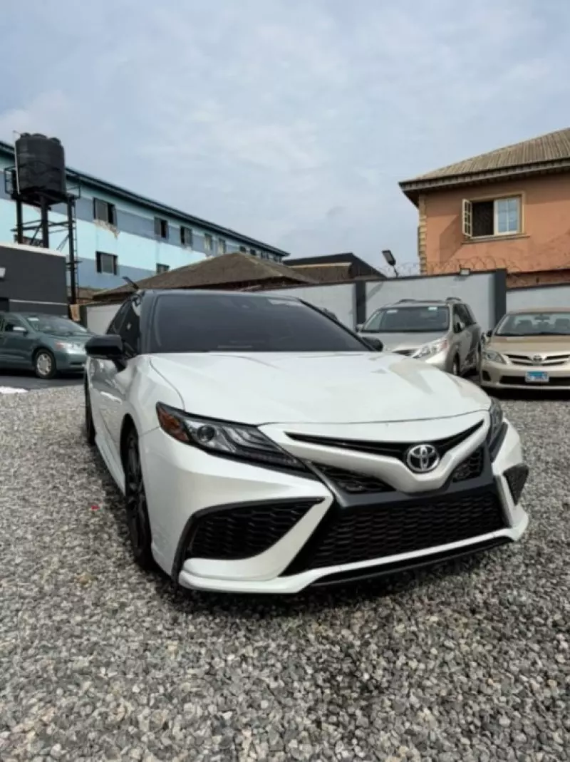 TOYOTA Camry   - 2022
