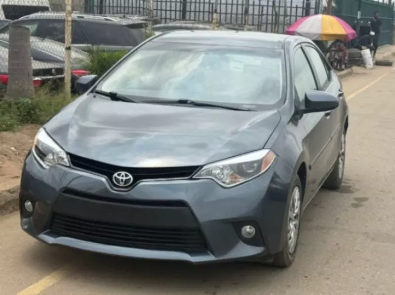Toyota Corolla   - 2015