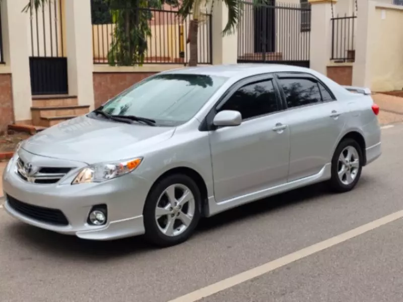 TOYOTA Corolla   - 2013
