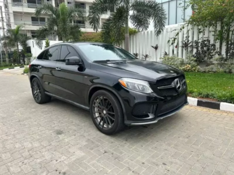 Mercedes-Benz GLE 43 AMG   - 2017