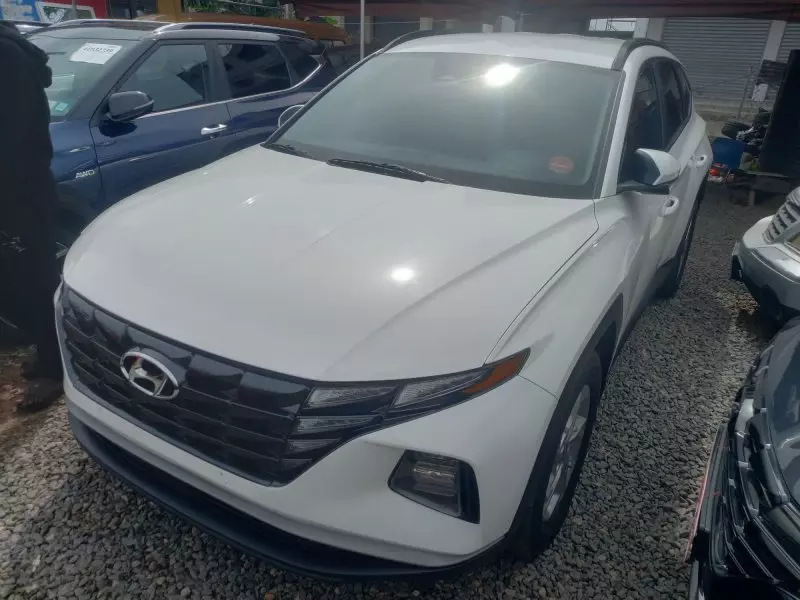 Hyundai Tucson   - 2022