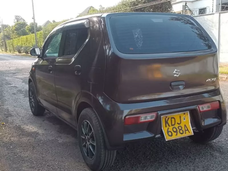 SUZUKI alto - 2015