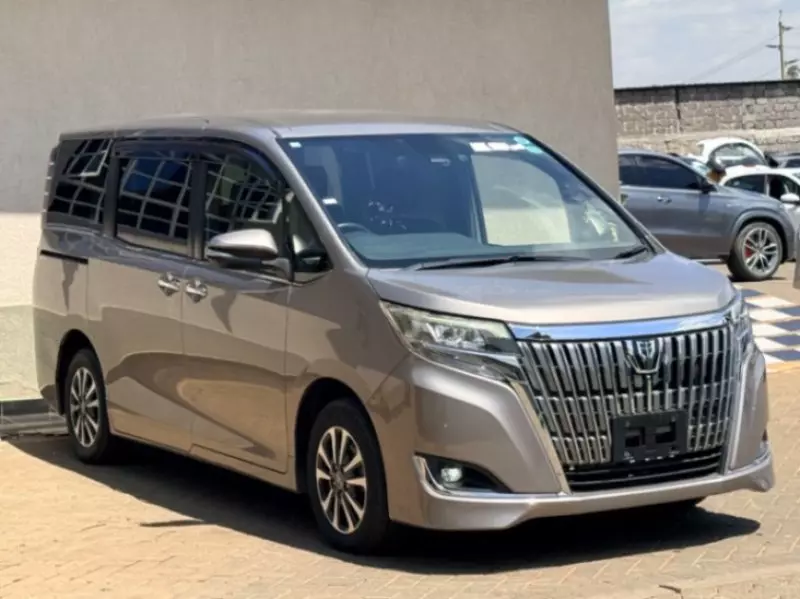 TOYOTA Noah   - 2018