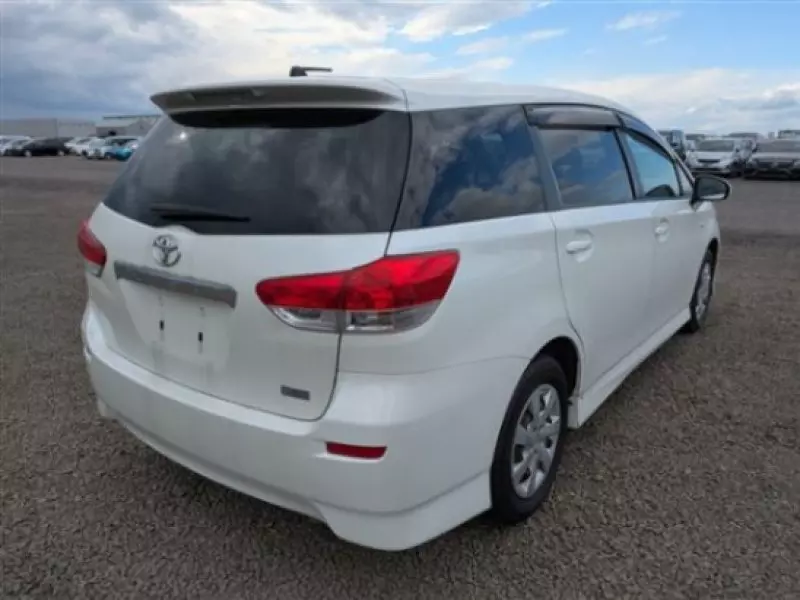 Toyota Wish - 2011
