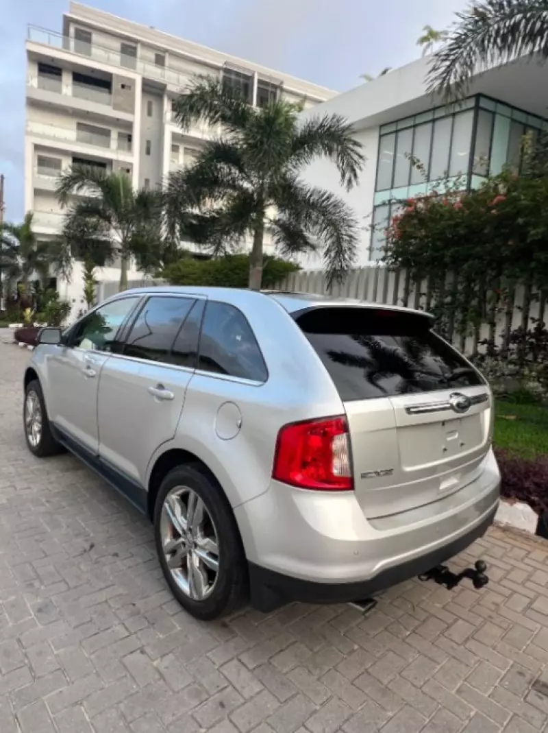 Ford Edge   - 2013