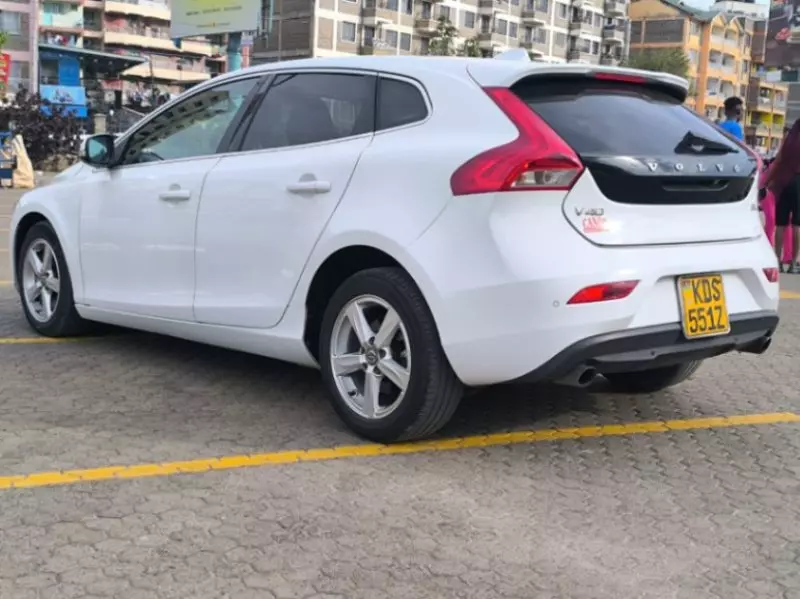 Volvo V40 - 2017