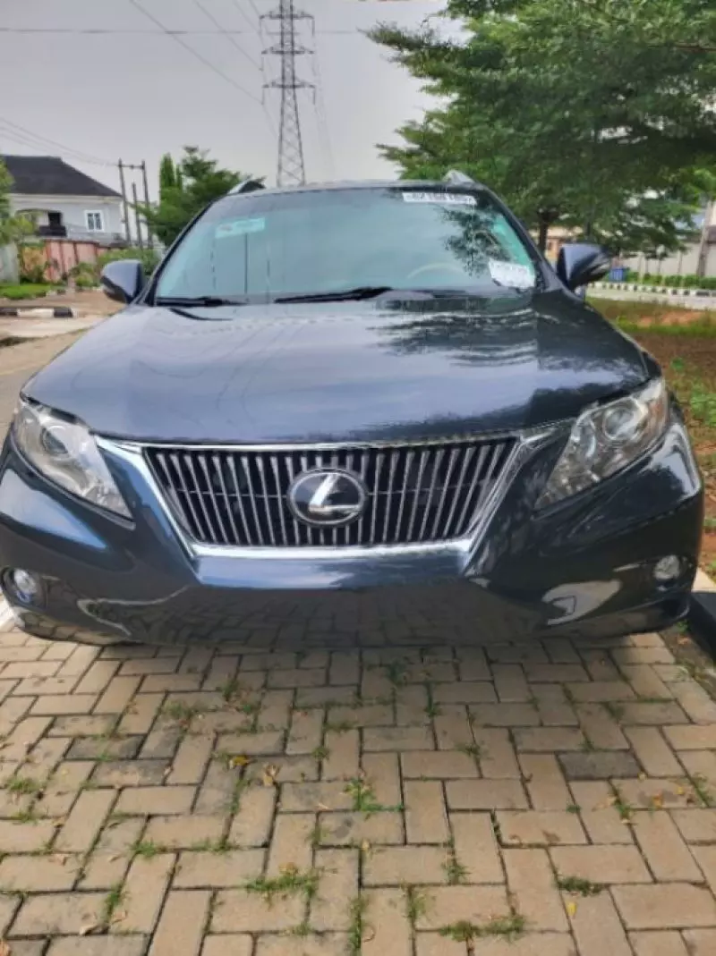 Lexus RX   - 2010