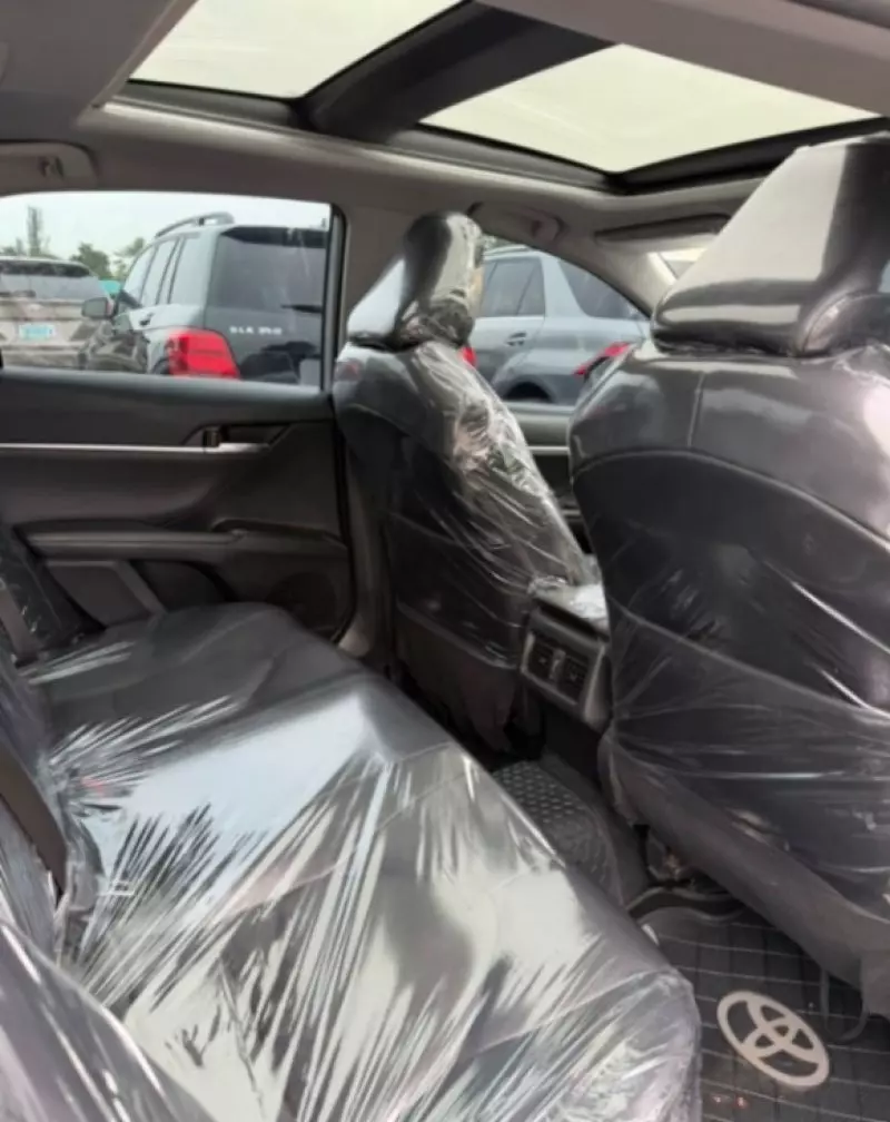 TOYOTA Camry   - 2022