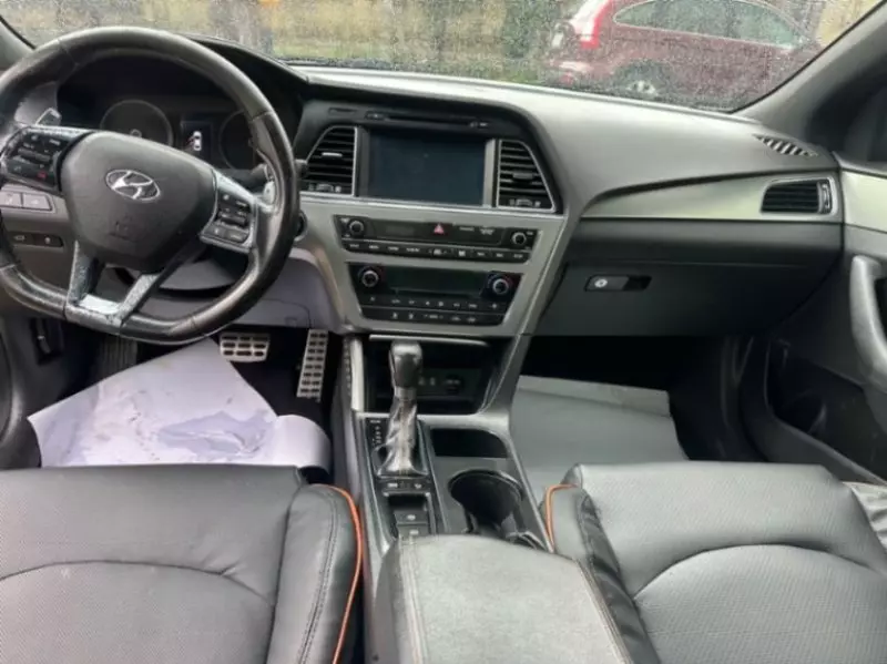 Hyundai Sonata   - 2015