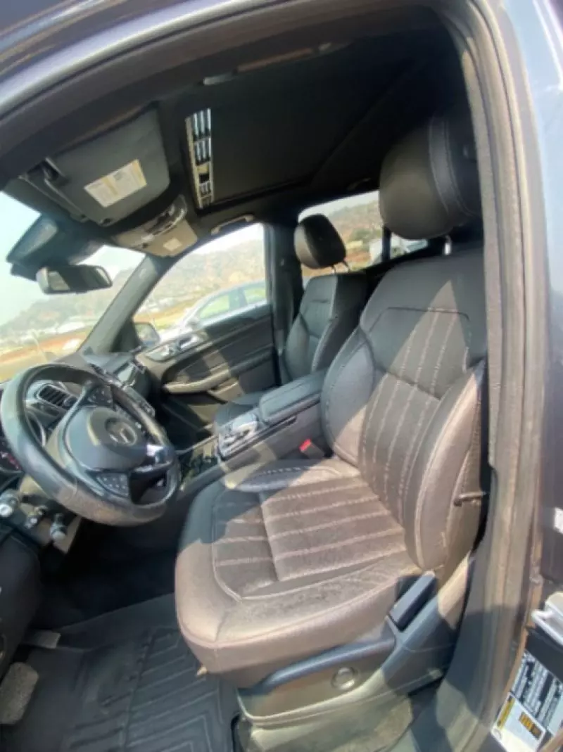 Mercedes-Benz GLE-Class   - 2016