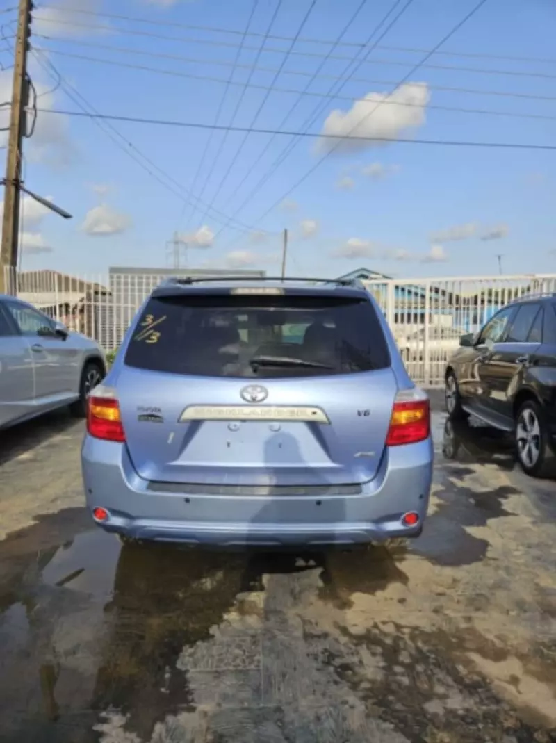Toyota Highlander   - 2008