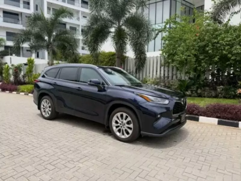 TOYOTA Highlander   - 2023