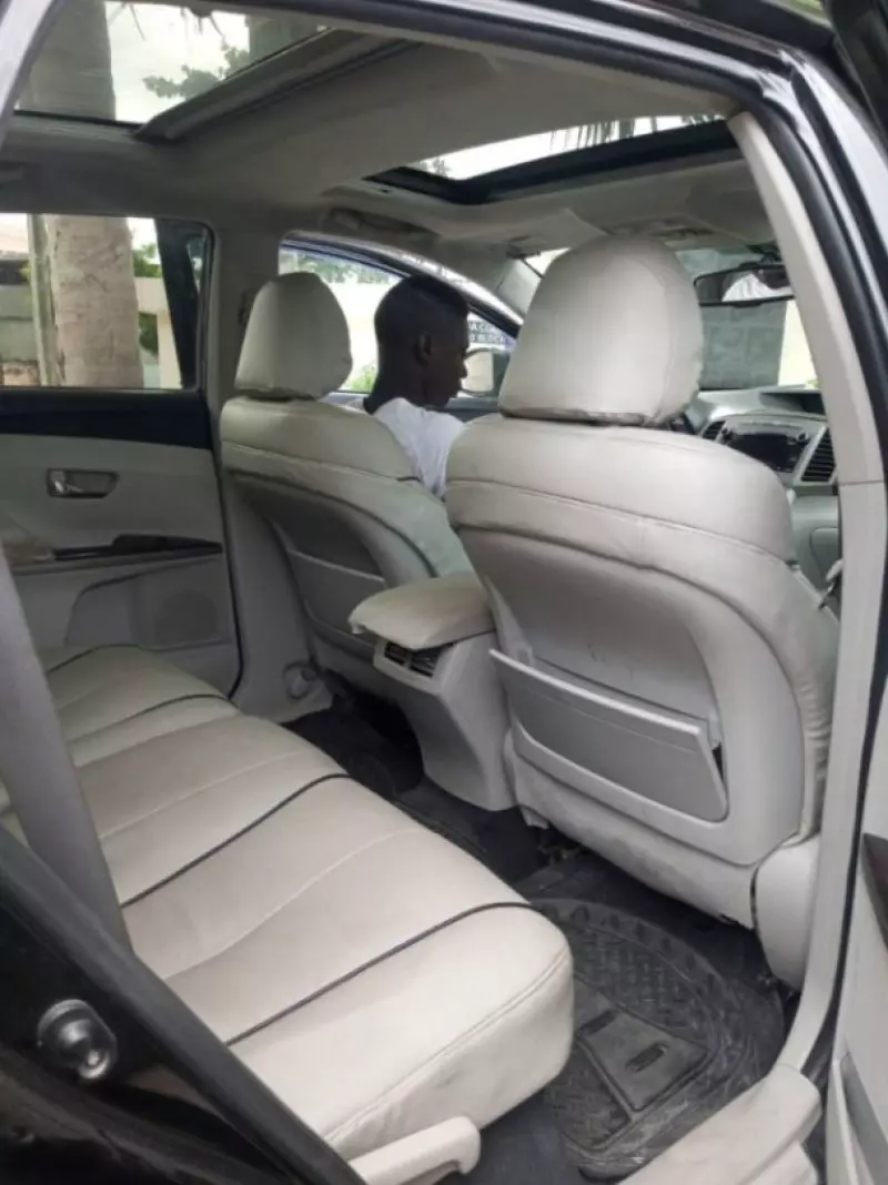 Toyota Venza   - 2010