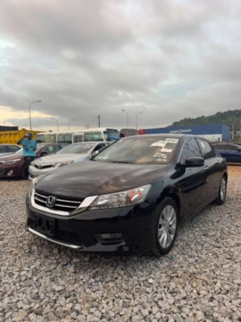 Honda Accord   - 2014