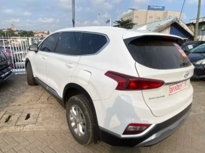 Hyundai Santa Fe - 2022