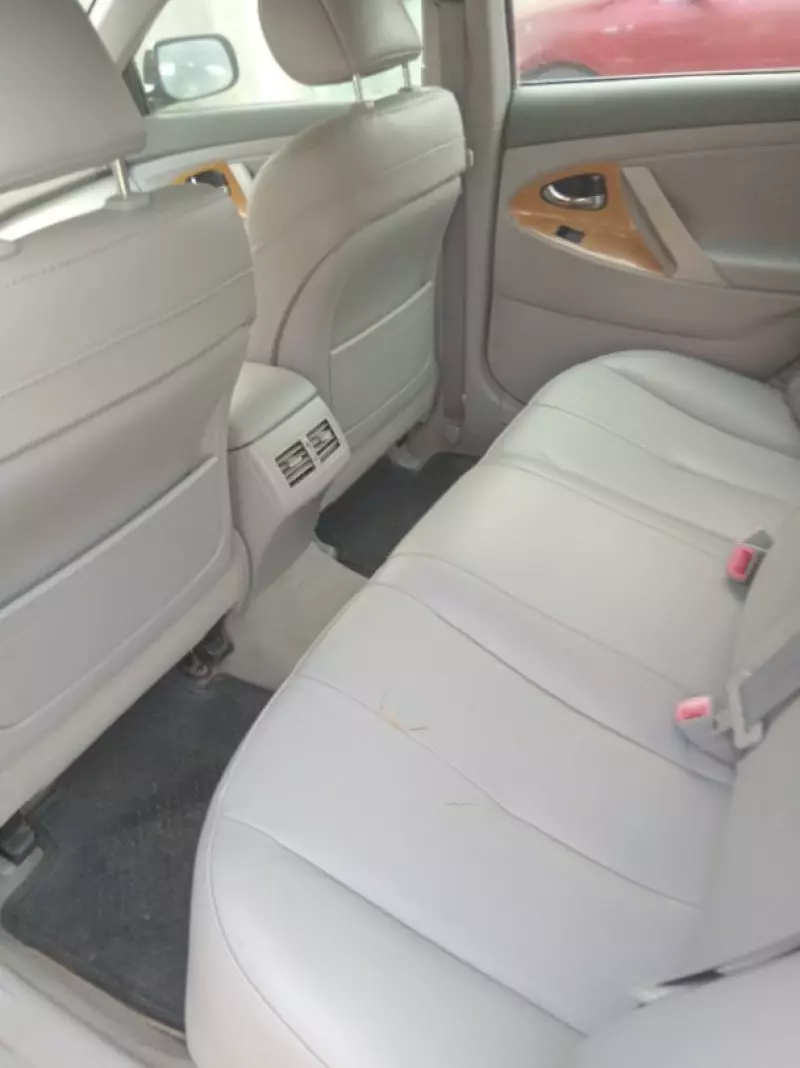 Toyota Camry   - 2007