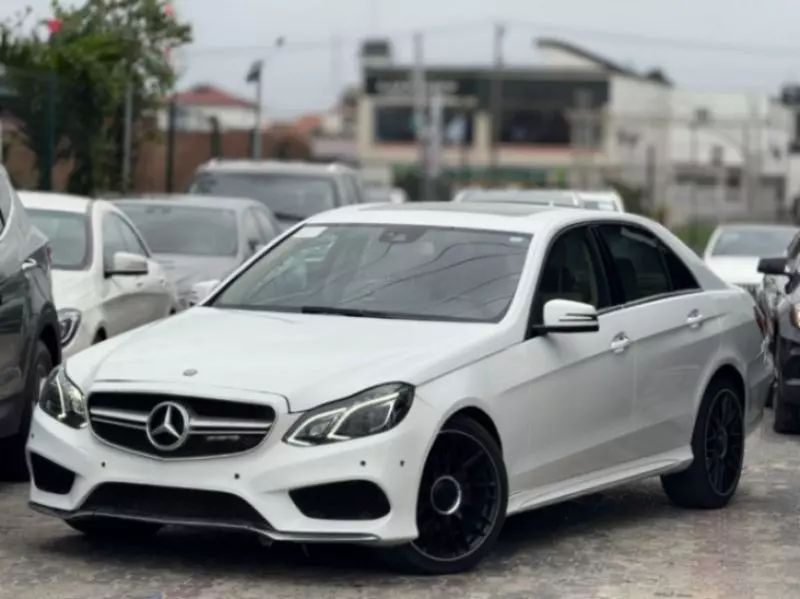 Mercedes-Benz E350   - 2014