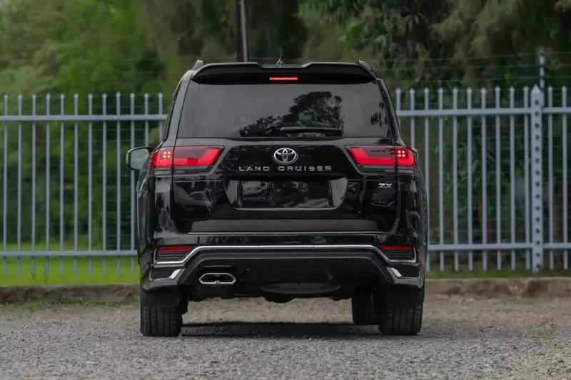 TOYOTA Landcruiser ZX   - 2023