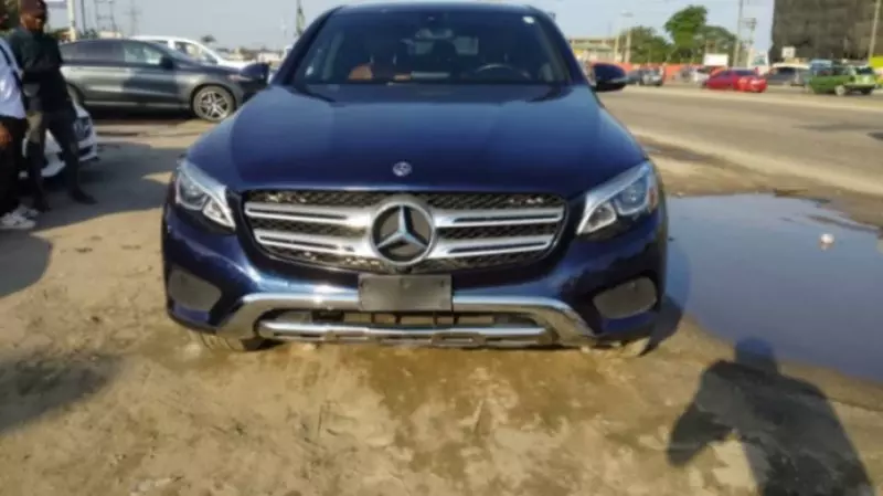 Mercedes-Benz GLC 250   - 2017