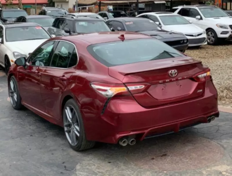 TOYOTA Camry   - 2018