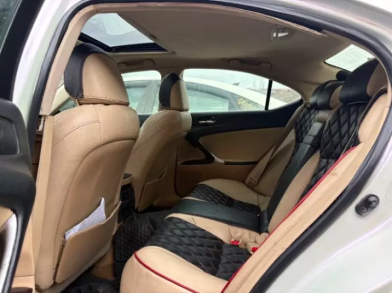 Lexus IS   - 2006