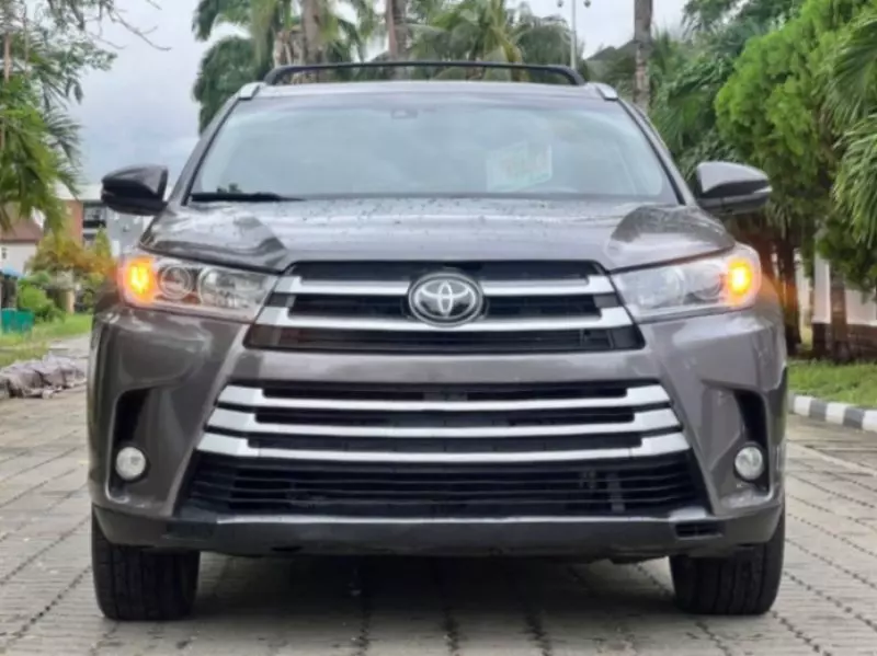 Toyota Highlander - 2017