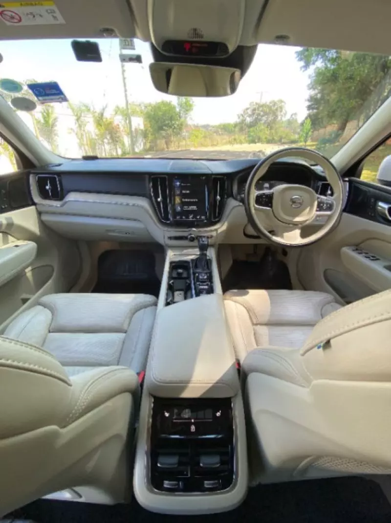 Volvo XC60   - 2018