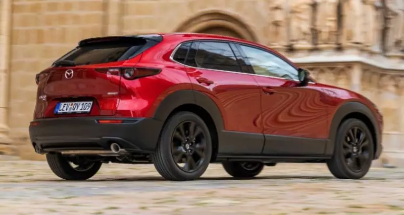 Mazda CX-30   - 2025