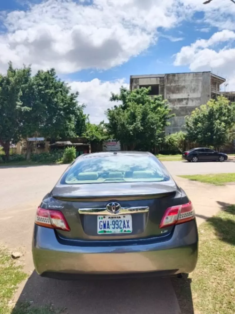 Toyota Camry - 2007