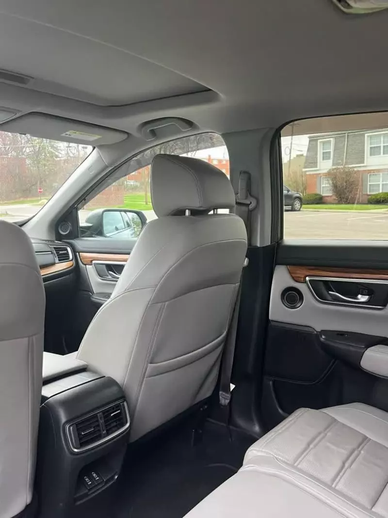 Honda CR-V   - 2017