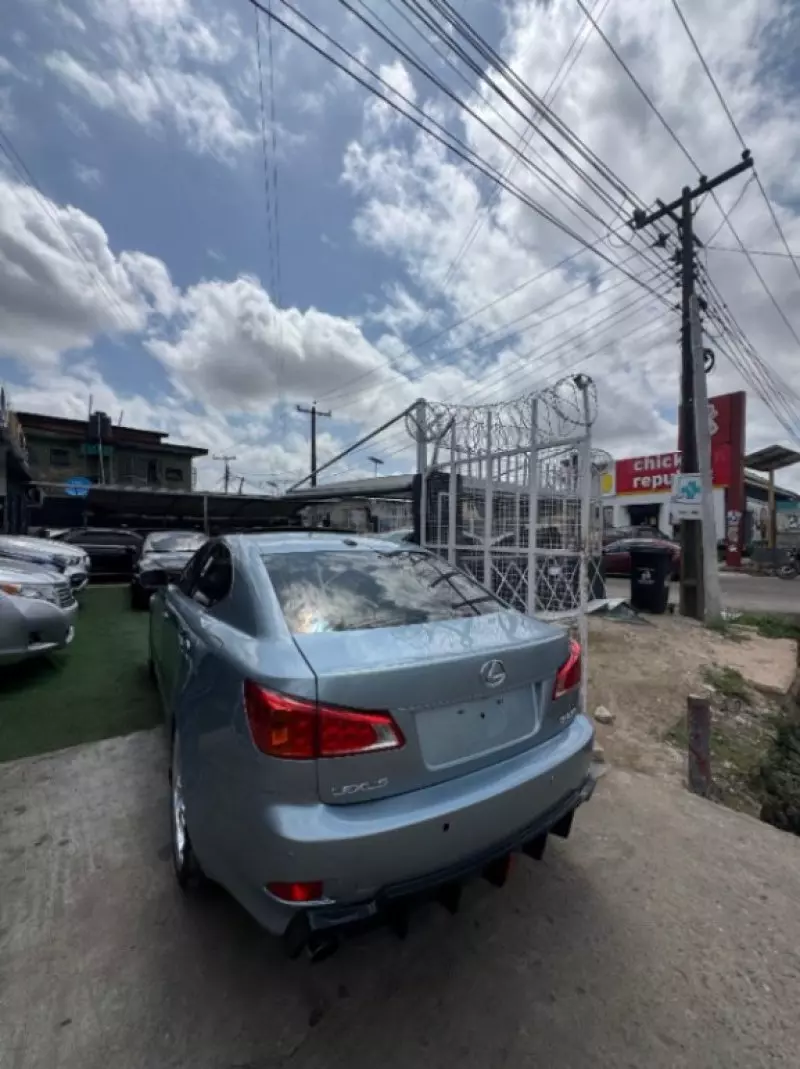 Lexus IS   - 2007