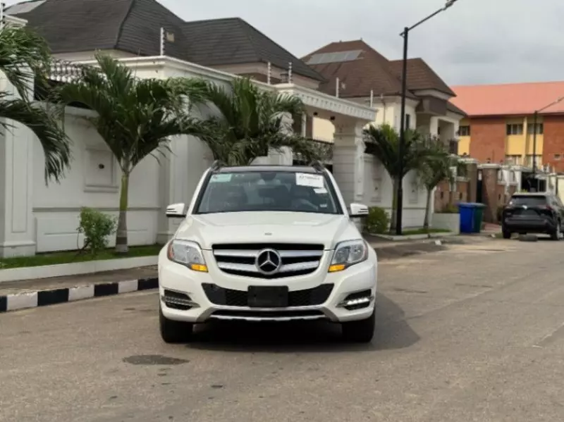 Mercedes-Benz GLK 350 - 2014