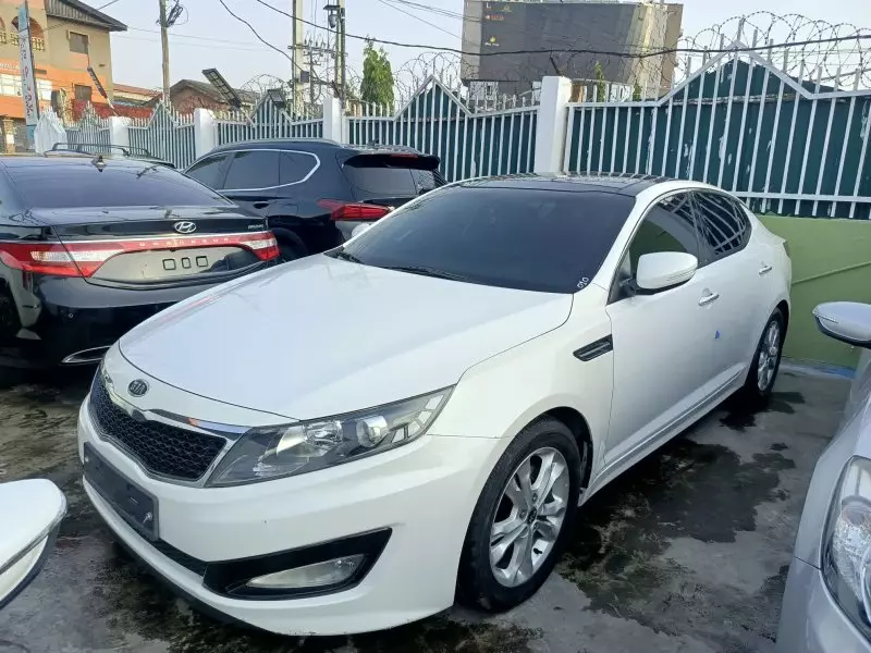 KIA K5   - 2012