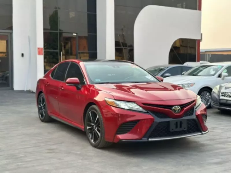 Toyota Camry   - 2019
