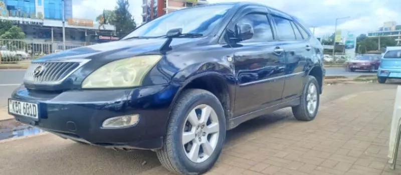 Toyota Harrier   - 2011
