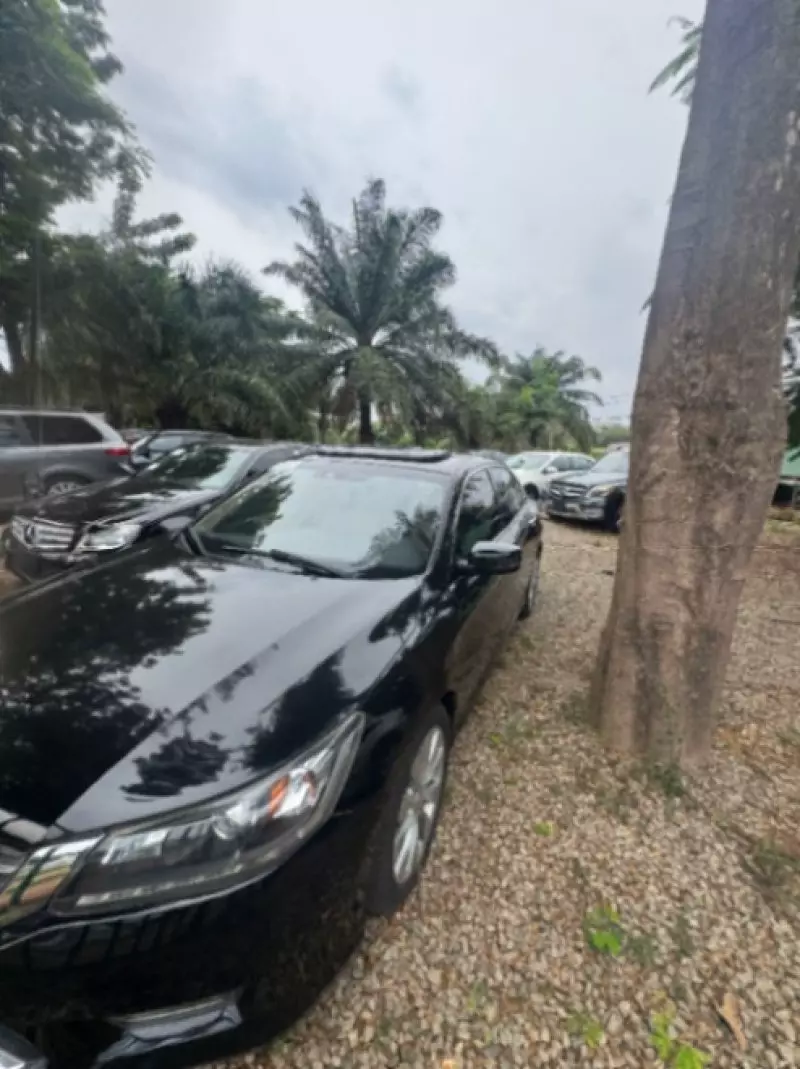 Honda Accord   - 2013