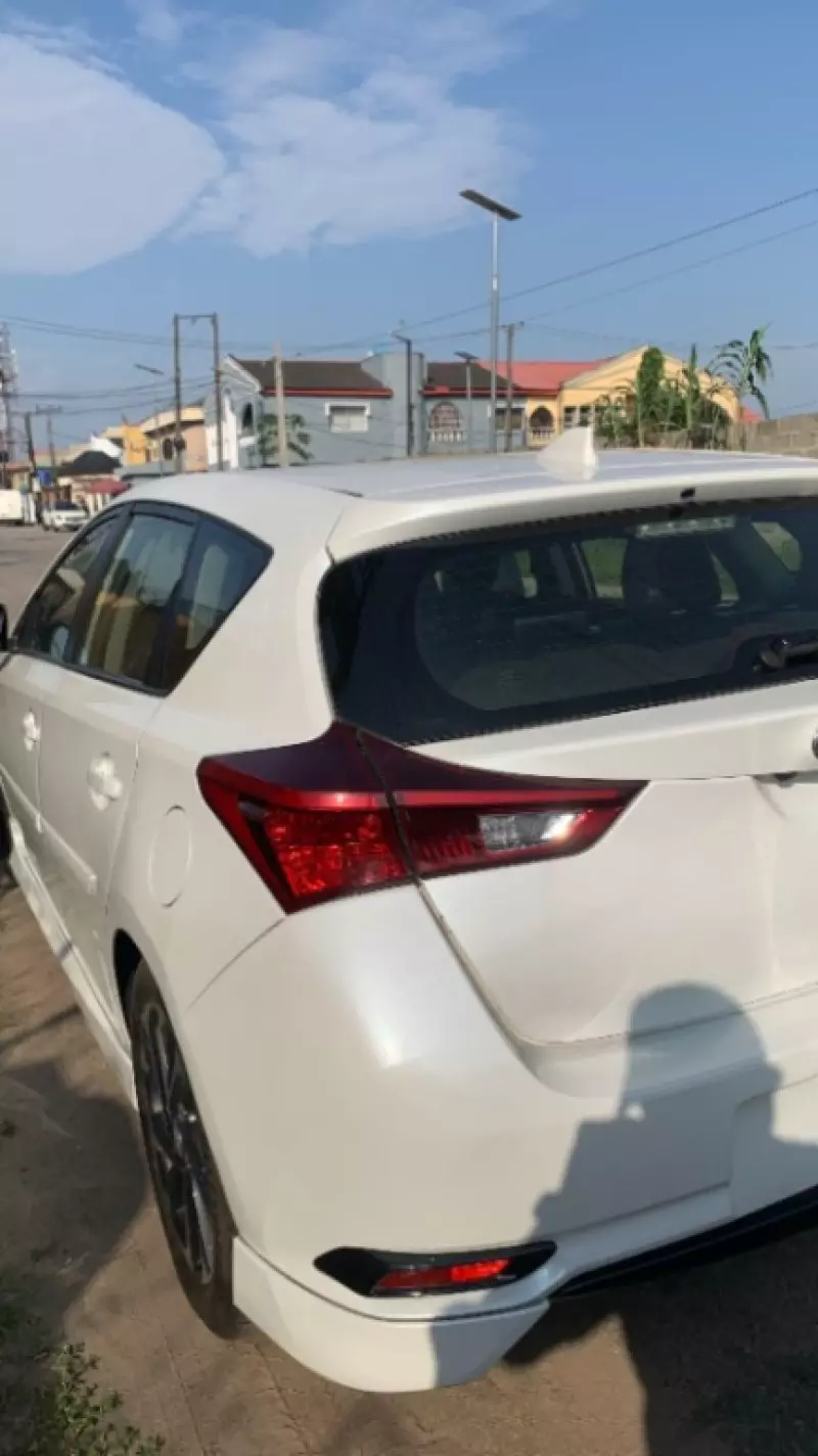 TOYOTA Corolla iM   - 2017