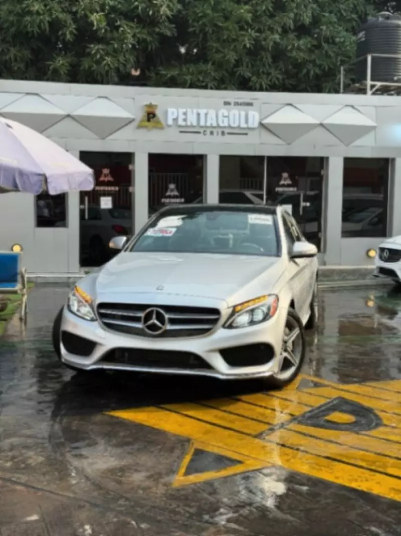 Mercedes-Benz C-Class   - 2015